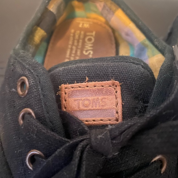 TOMS shoes - Picture 3 of 7